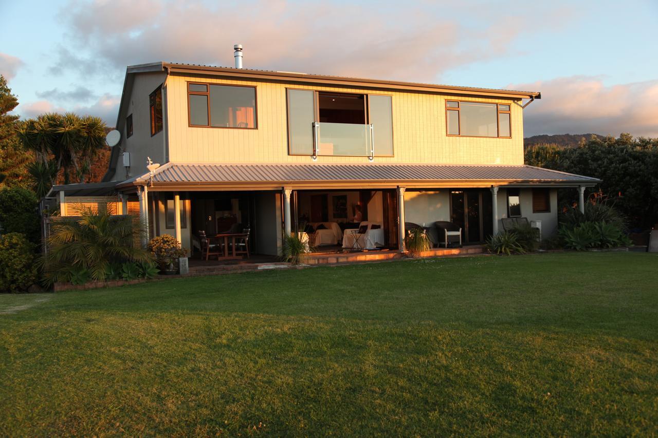Te Puru Beach Lodge Eksteriør billede